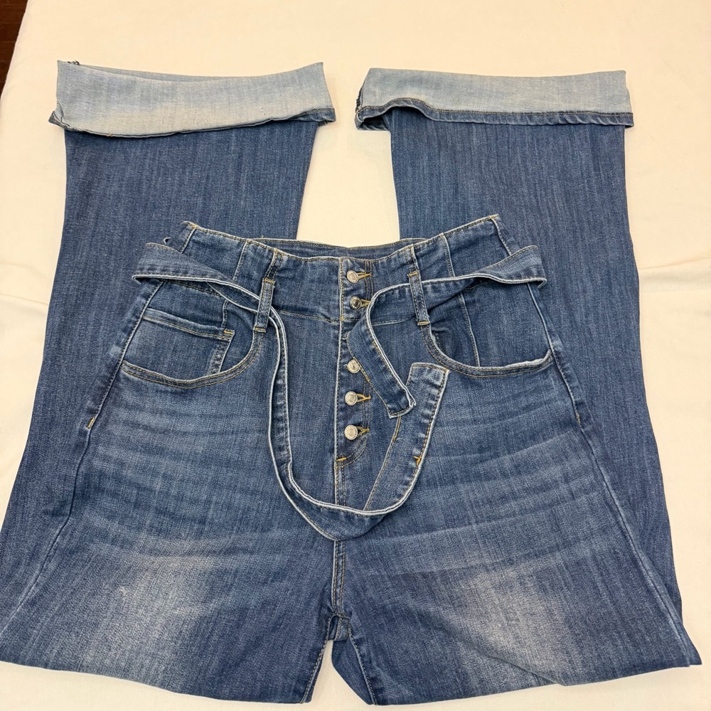 Forever 21 Jeans Womens 28 Blue High Rise Wide Leg Medium Wash Button Fly Denim - Picture 10 of 12